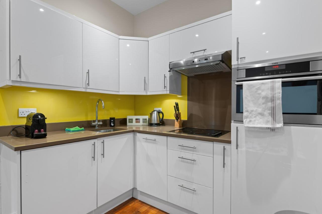 Apartment Notting Hill: Stylish 1br With Terrace - *