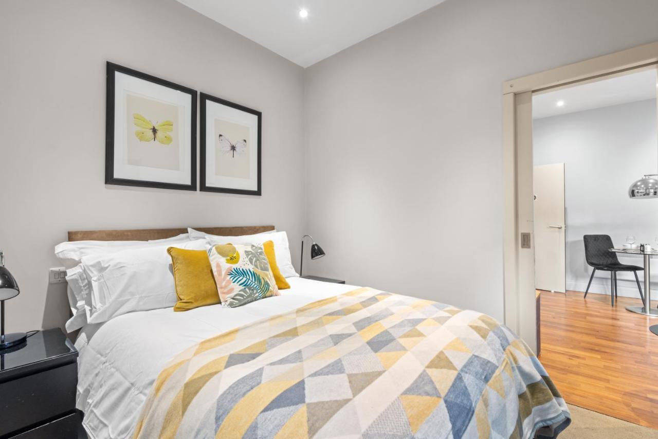Notting Hill: Stylish 1br With Terrace - * London